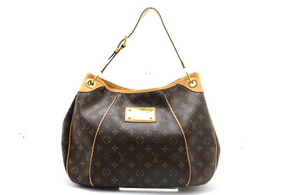 LOUIS VUITTON Galliera Shoulder Bag Monogram